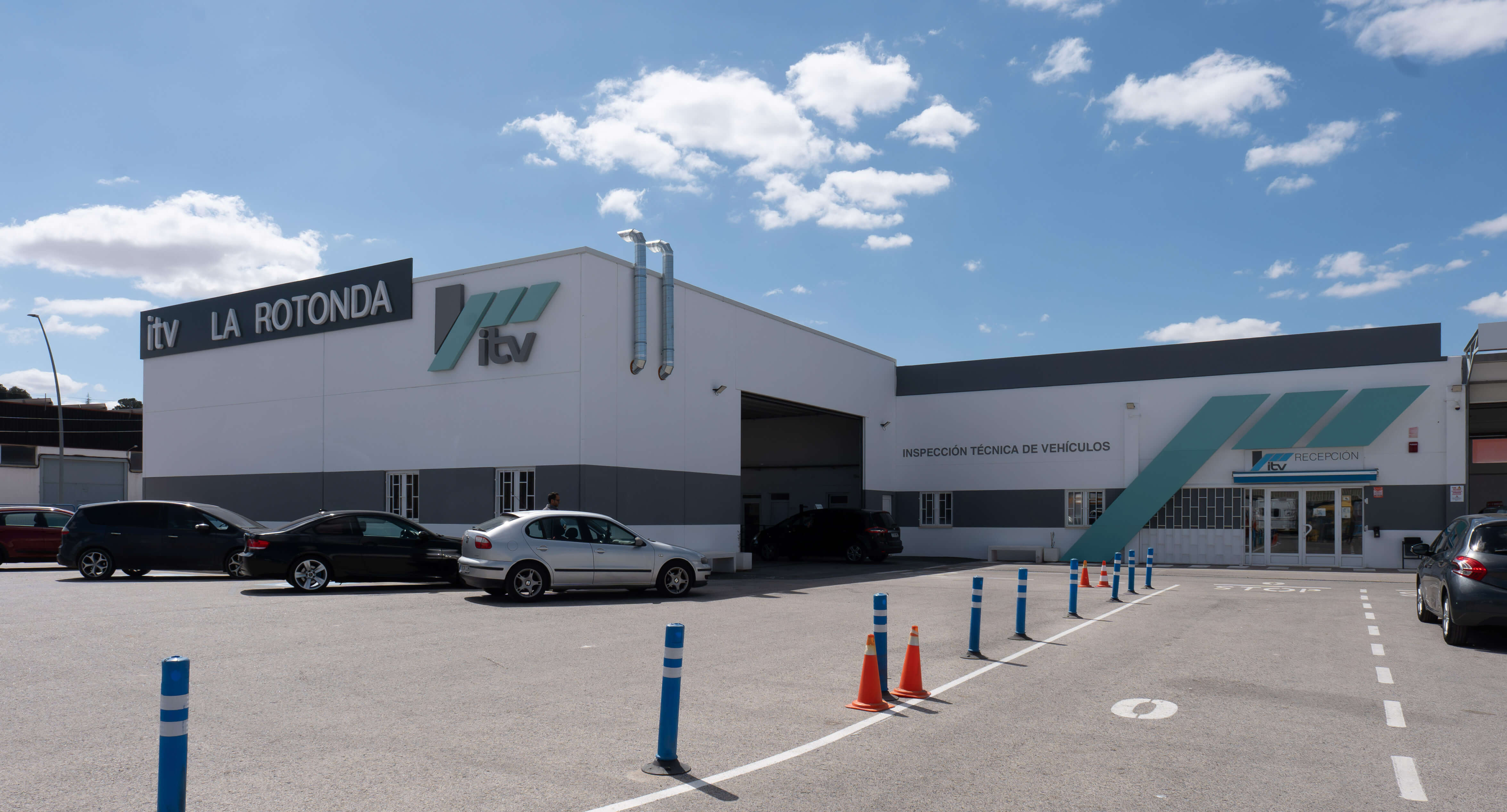 Fachada ITV La Rotonda Yecla